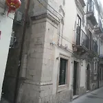 Nyaraló Maison Maniace Szirakúza