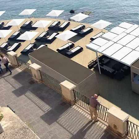 Maison Maniace Syrakus